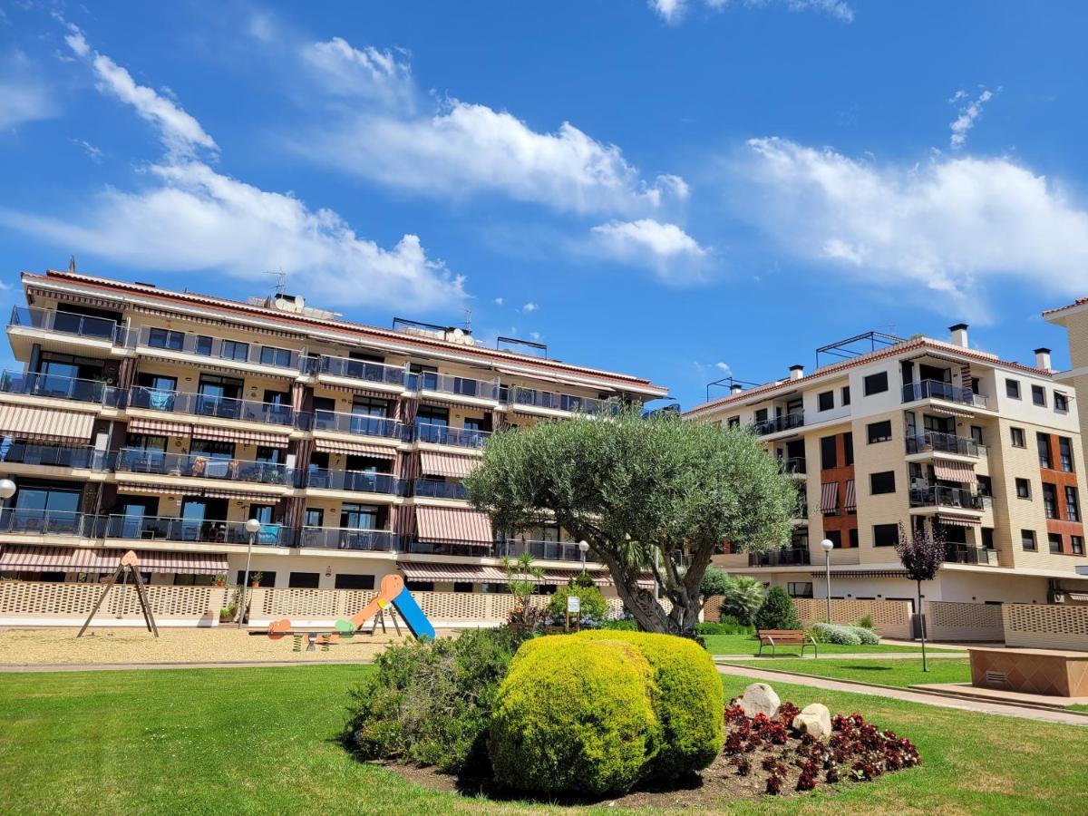 Vistamar Beautiful Apartment With Amazing Sea View Pineda De Mar Zewnętrze zdjęcie