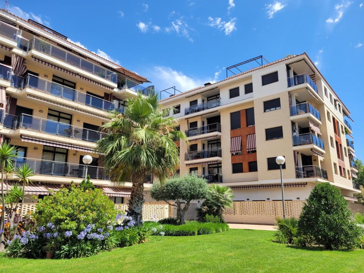 Vistamar Beautiful Apartment With Amazing Sea View Pineda De Mar Zewnętrze zdjęcie